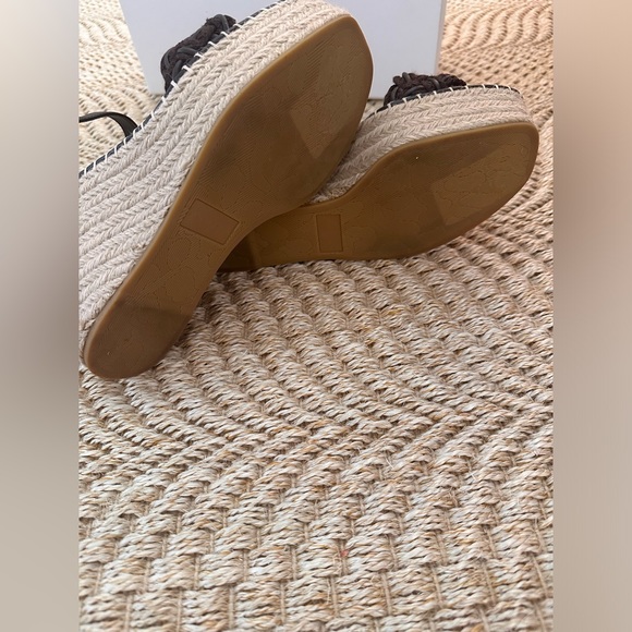 VERONICA BEARD REEMA BRAIDED ANKLE-STRAP WEDGE SANDALS
IN ESPRESSO - Picture 6 of 7